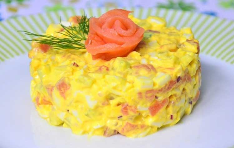Салат с красной рыбой и треской