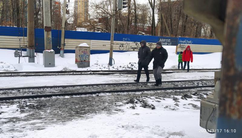 Сотрудники транспортной полиции Перми на железной дороге выявили несовершеннолетних нарушителей