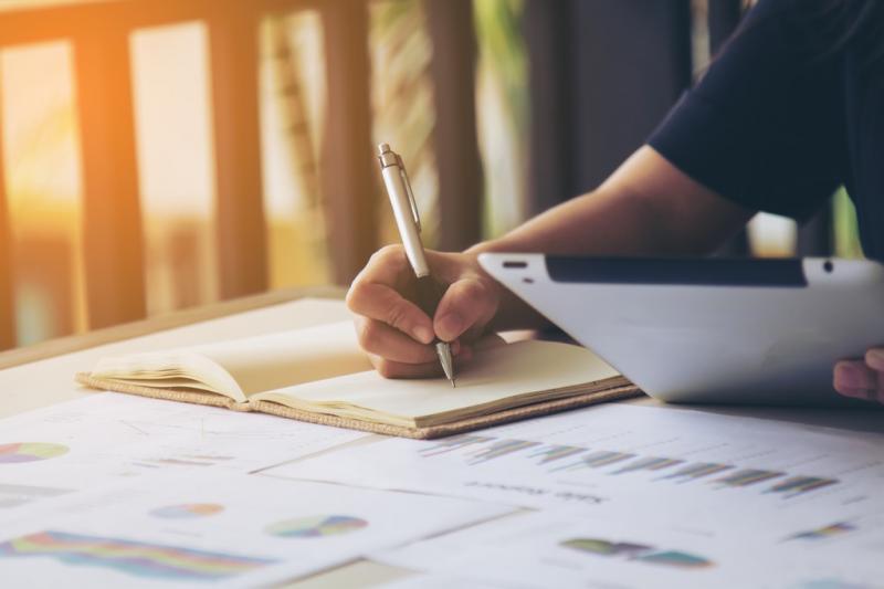 Components of an essay