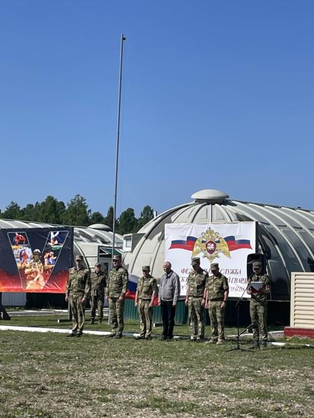 Росгвардеец из Тувы удостоен чести поднять флаг на торжественном открытии чемпионата войск национальной гвардии Российской Федерации