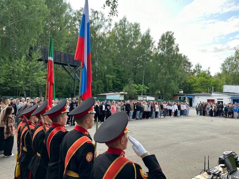 В Татарстане началась военно-патриотическая смена «Время героев»