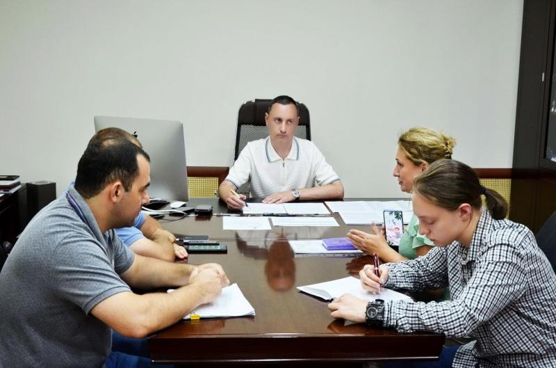 Депутат ЗСК Виктор Тепляков продолжает вести приёмы граждан в Центральном районе Сочи