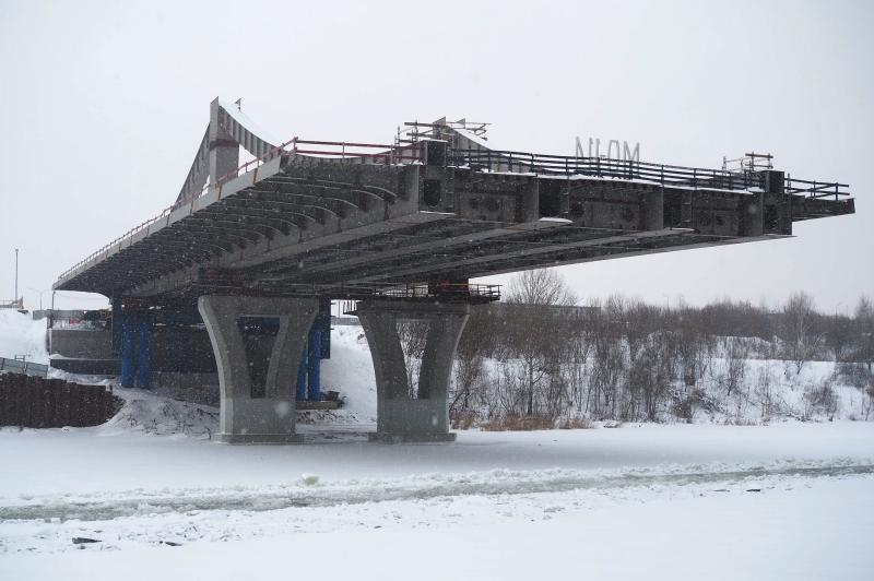 Надвижка моста со стороны Мнёвников завершена