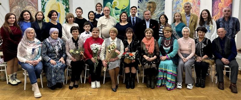В Москве прошел вечер поэтессы из Башкирии Гульдарии Юсуповой