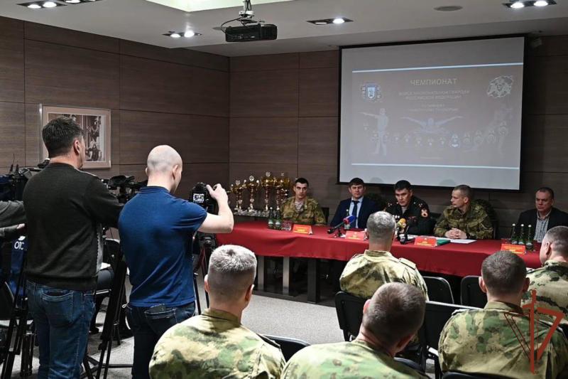 Посвященная предстоящему чемпионату Росгвардии по офицерскому троеборью пресс-конференция прошла в Новосибирске