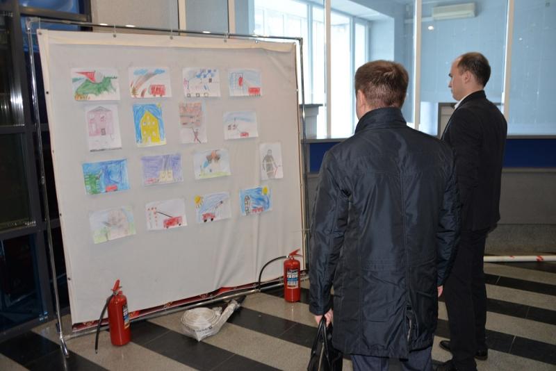 В Башкортостане провели выставку детских рисунков ко дню образования подразделений ведомственной пожарной охраны Росгвардии