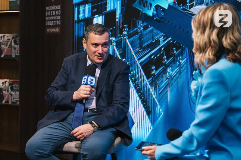 «Около 95% продуктов инфобезопасности сегодня имеют российское происхождение» — Александр Хинштейн в студии Знание.Лекторий на ПМЭФ-2024