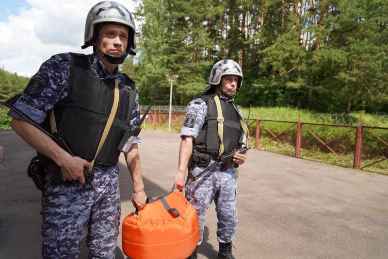 Cтоличные росгвардейцы провели тактико-специальные занятия