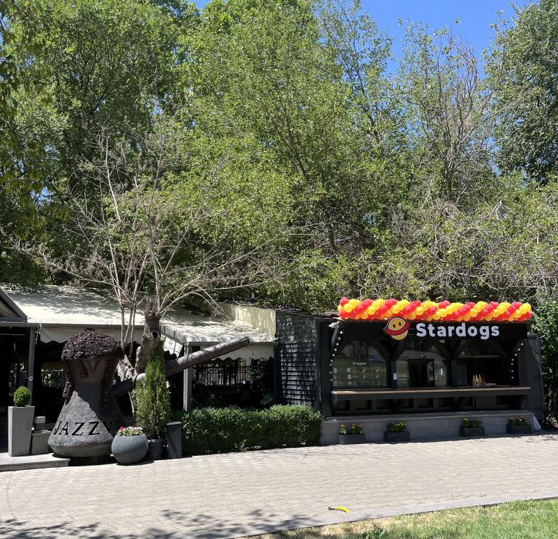 Stardogs завоюет рынок Армении своими легендарными хот-догами.
