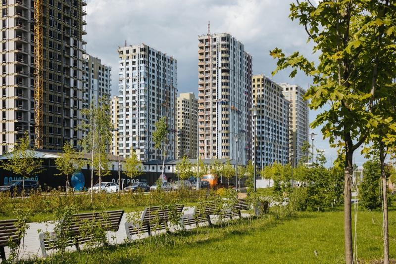 Донстрой приступил к благоустройству пятого квартала «Остров»