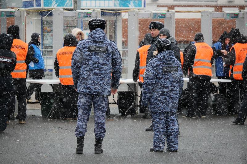 Росгвардейцы обеспечили безопасность Парада Памяти в Самаре