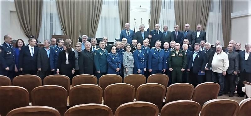 Профессиональный праздник отметили военные юристы