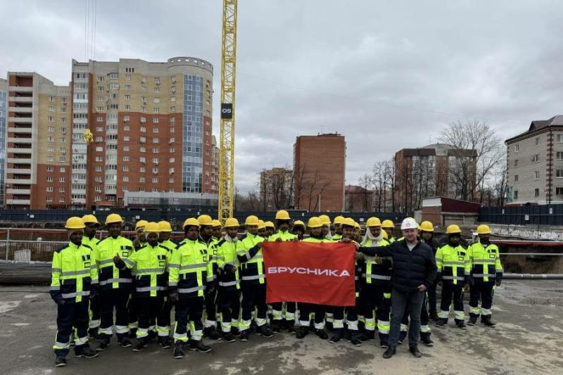 Застройщики Новосибирска начали приглашать на свои объекты строителей из Индии