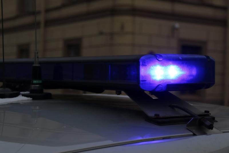 Росгвардейцы задержали мужчину, попытавшегося скрыться из магазина с маслом и колбасой