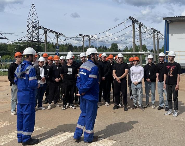 АО «Транснефть – Прикамье» провело профориентационную экскурсию на производственный объект в Пермском крае