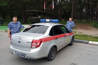 В Ульяновске росгвардейцы присоединились к Всероссийской акции «Минута молчания»