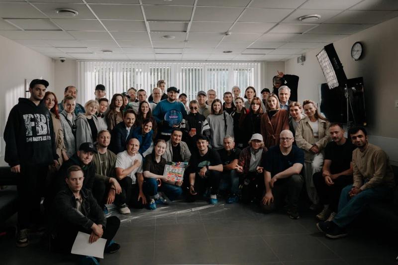 Аллочка снова в деле: телеканал ТНТ приступил к съемкам сериала «Универ. 15 лет спустя» со Стасом Ярушиным, Виталием Гогунским и Марией Кожевниковой