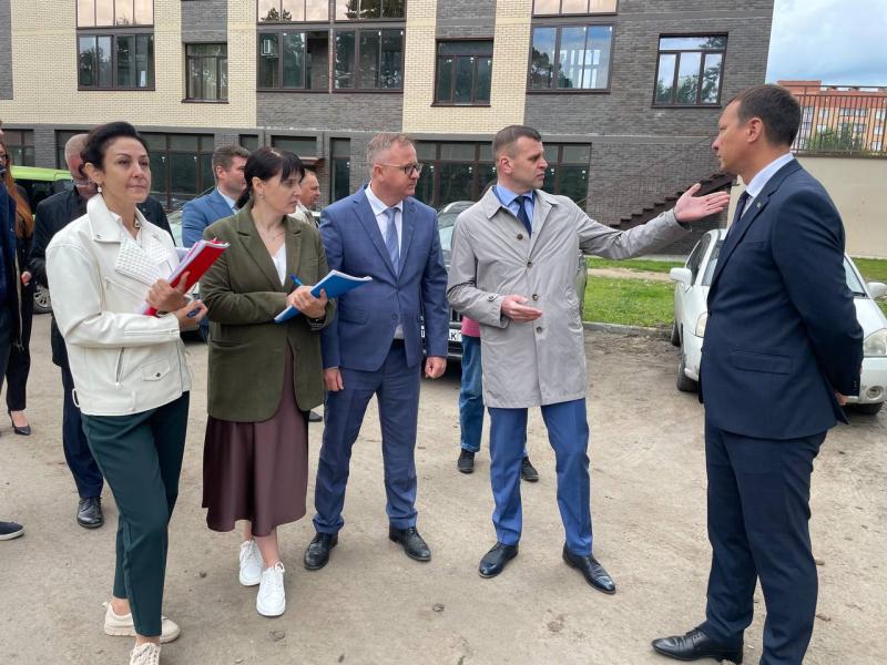 Более 400 семей обретут новое жилье в Академгородке благодаря проектам КРТ