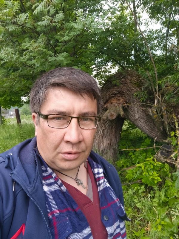 я вообще гимназист театрал а не валет что за клевета вы чтоли материалы книги рекламу делаете вы бухаете вообще то
