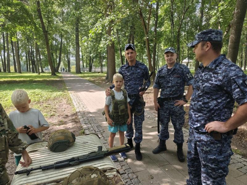 Воскресенские Росгвардейцы обеспечили общественный порядок и общественную безопасность 
в ходе мероприятий, посвященных празднованию общеобластного мероприятия -фестиваль спорта «Победа»