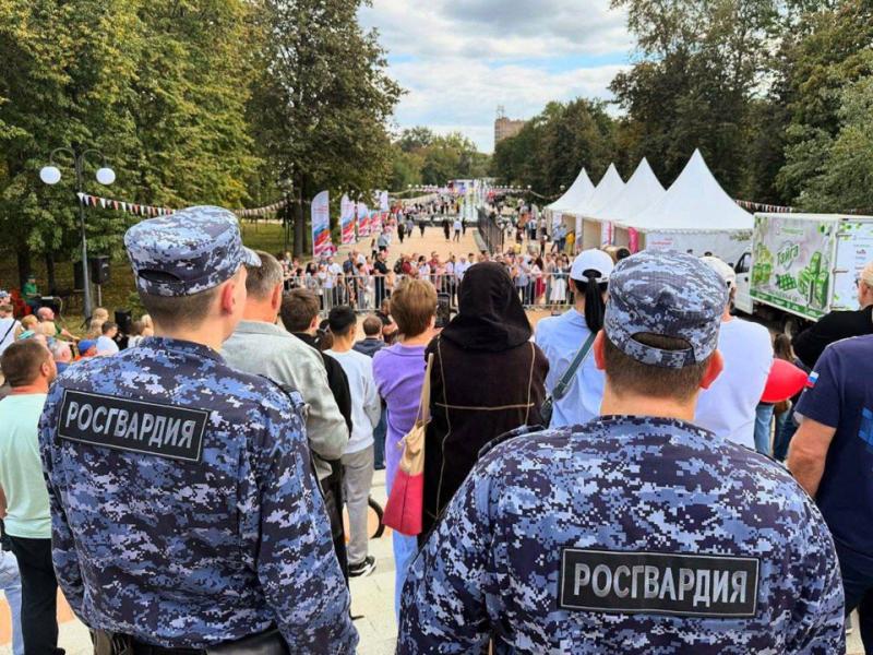 Сотрудники Люберецкого ОВО обеспечили охрану правопорядка на Дне города Котельники