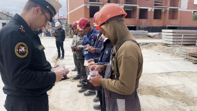 В Пионерском военные следователи продолжают выявлять граждан, своевременно не вставших на воинский учет.