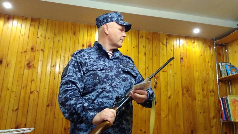 Сотрудники Центра ЛРР Управления Росгвардии по Кировской области провели 115 проверок владельцев оружия
