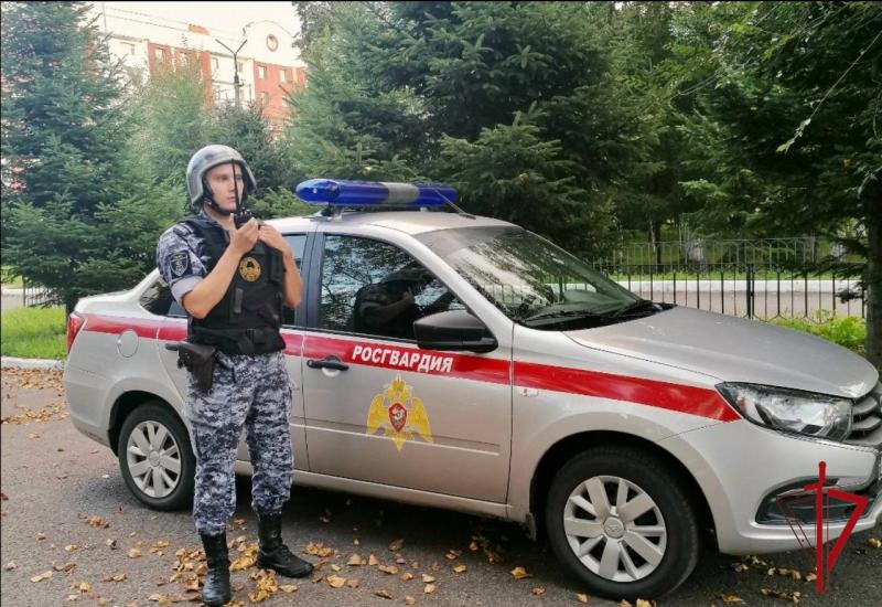 Более 400 раз выезжали по сигналу «Тревога» сотрудники вневедомственной охраны Росгвардии в сентябре