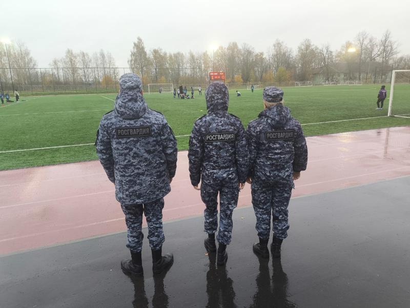 Клинские футболисты против солнечногорских