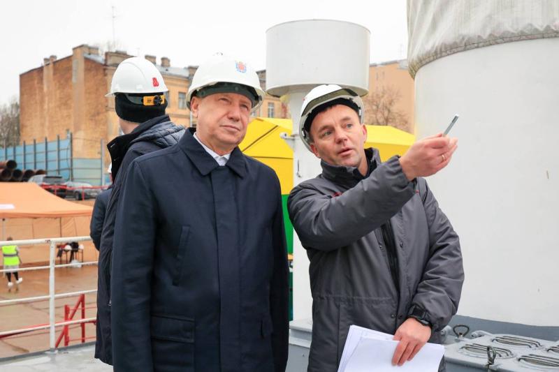 Губернатор Санкт-Петербурга отметил хорошую работу строителей Большого Смоленского моста