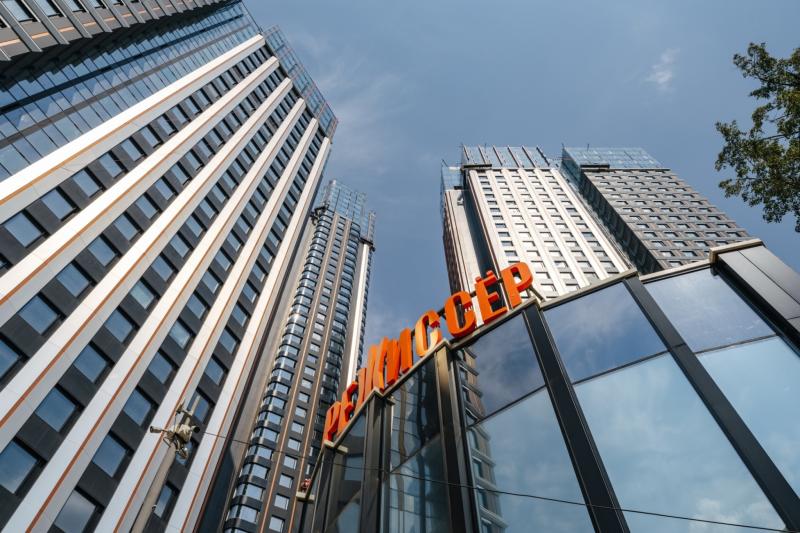 Новостройки рядом с самыми высокими памятниками Москвы