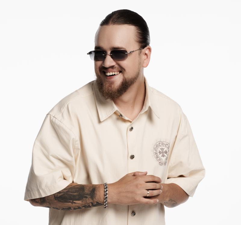 Алексей Сулима представляет свой новый сингл «Выдумал»