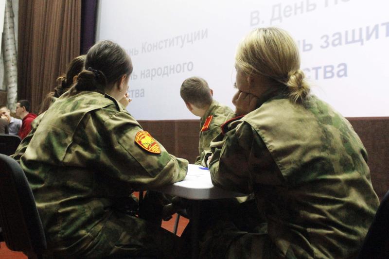 В Херсонской области ученики кадетского класса Росгвардии поучаствовали в интеллектуальной игре