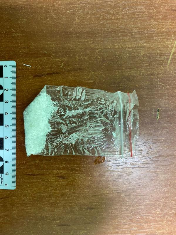 В Воронеже транспортные полицейские выявили мужчину с наркотическим веществом