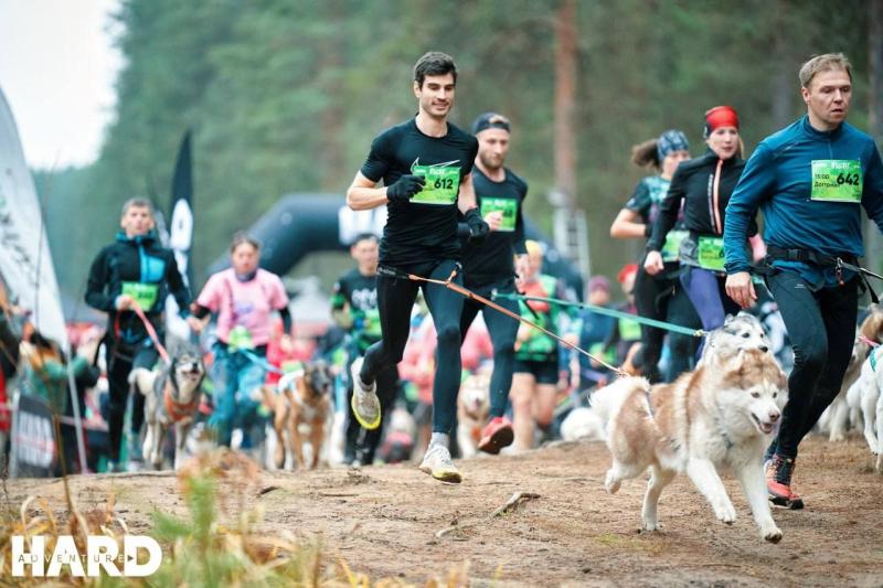 В Ленинградской области прошел ночной трейл HARD TRAIL NIGHT