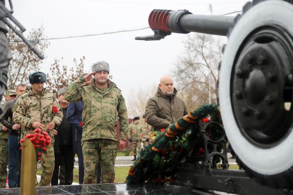 День ракетных войск и артиллерии отметили в артиллерийском полку Северо-Кавказского округа Росгвардии