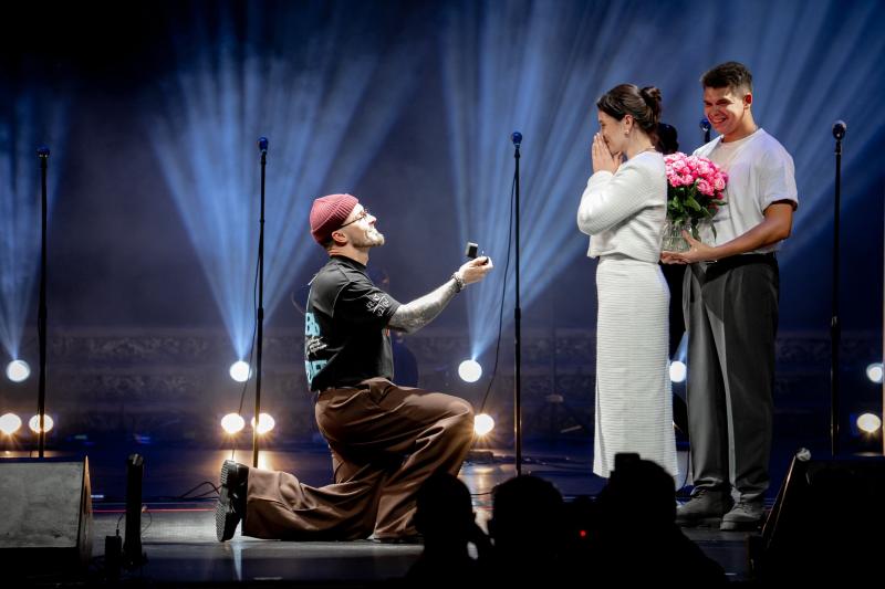 Молодежный проект «12 храмов» завершился сразу двумя предложениями руки и сердца