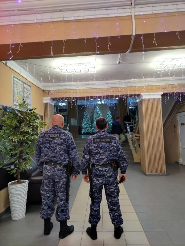 Егорьевское ОВО Росгвардии обеспечило охрану общественного порядка на торжественном концерте ко Дню Героев России