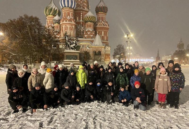 Дети росгвардейцев из Мордовии стали гостями новогодней Москвы